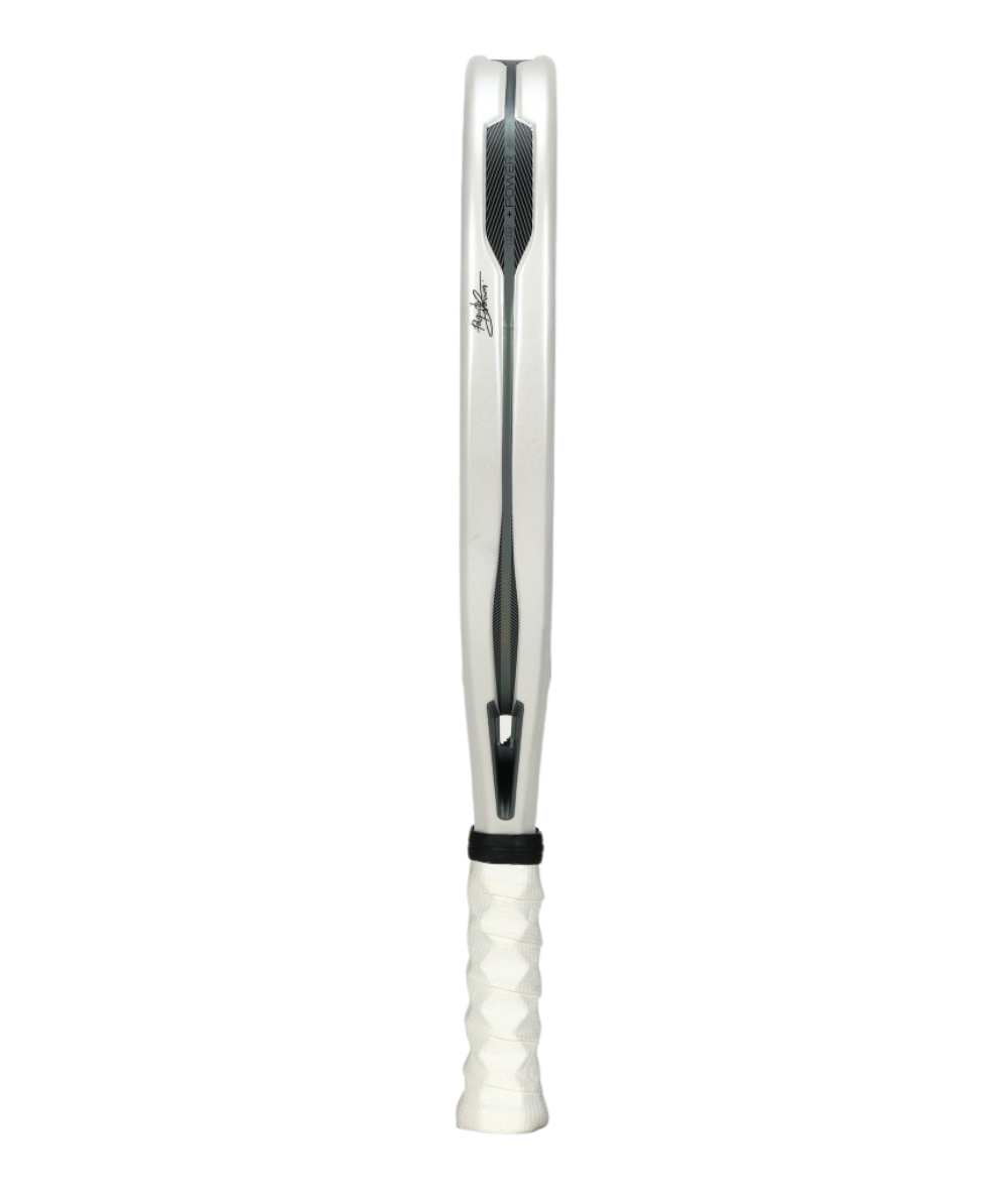 BULLPADEL Hack 04 Premier Padel 2026 padel racket with black and white design and ergonomic handle.