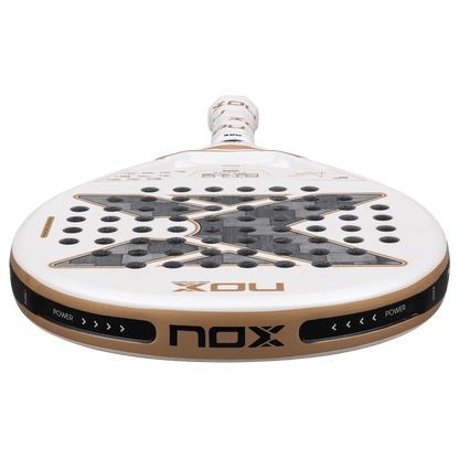AT10 Luxury Genius 12K Alum XTREM 2026 by Agustín Tapia - hrajpadel.sk
