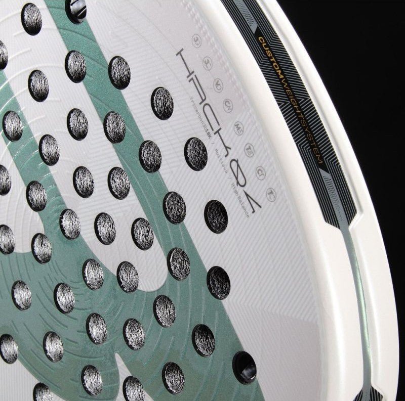 Padelová raketa BULLPADEL Hack 04 Premier Padel 2026